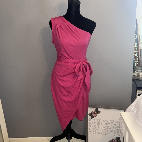 Pretty Garden One-shoulder Dress - Picture 3 of 8